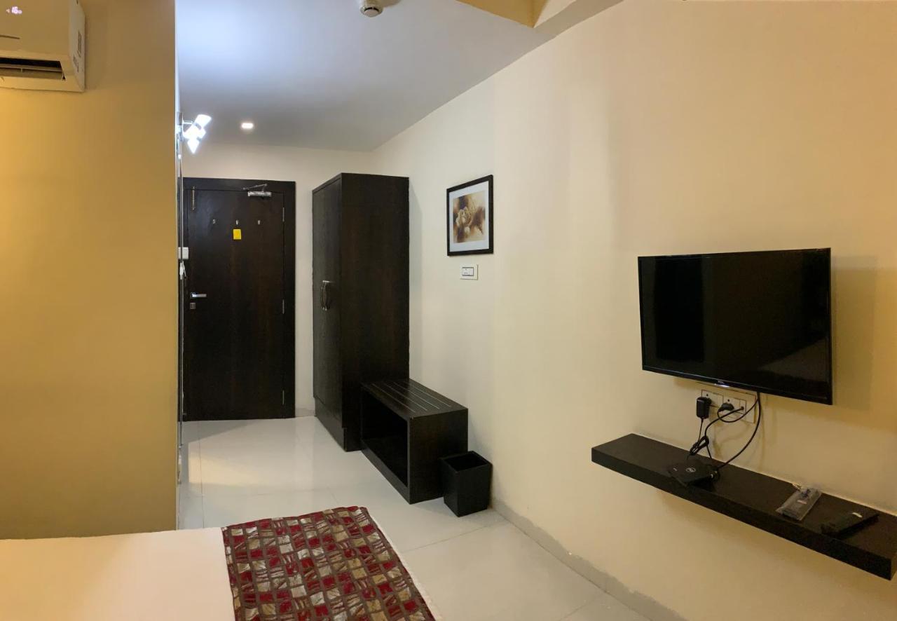 Hotel Singh'S By Wb Inn, Vashi, Navi Mumbai Extérieur photo