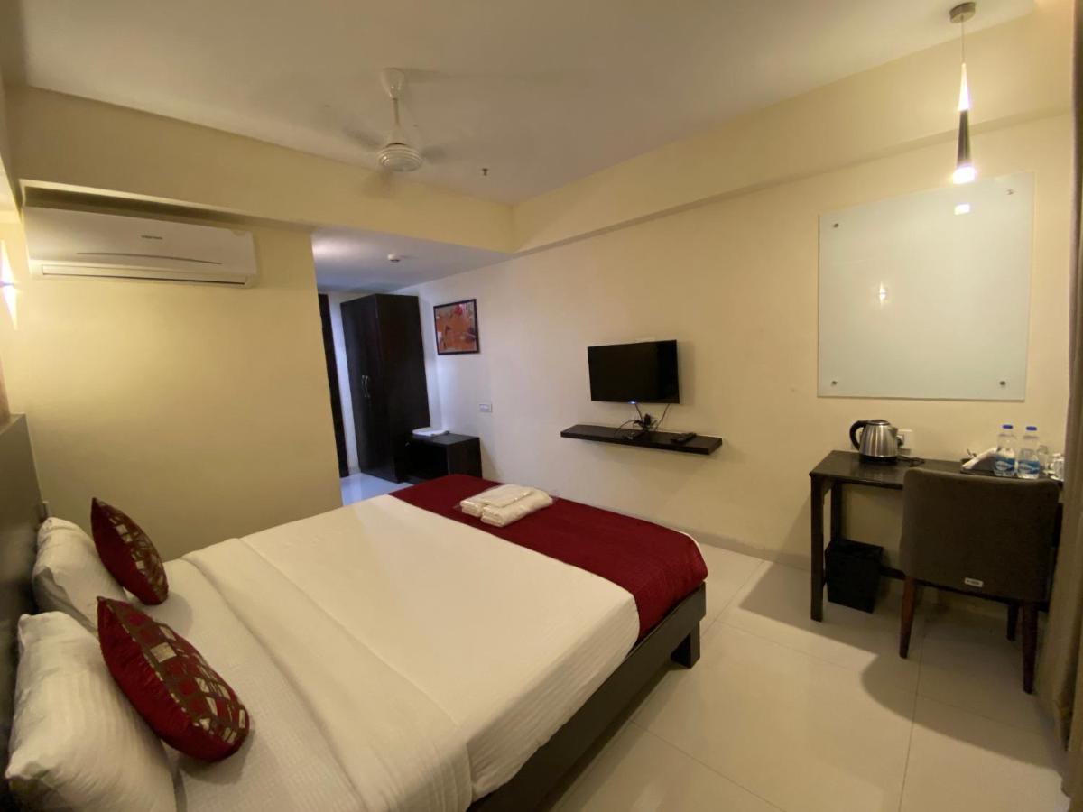 Hotel Singh'S By Wb Inn, Vashi, Navi Mumbai Extérieur photo