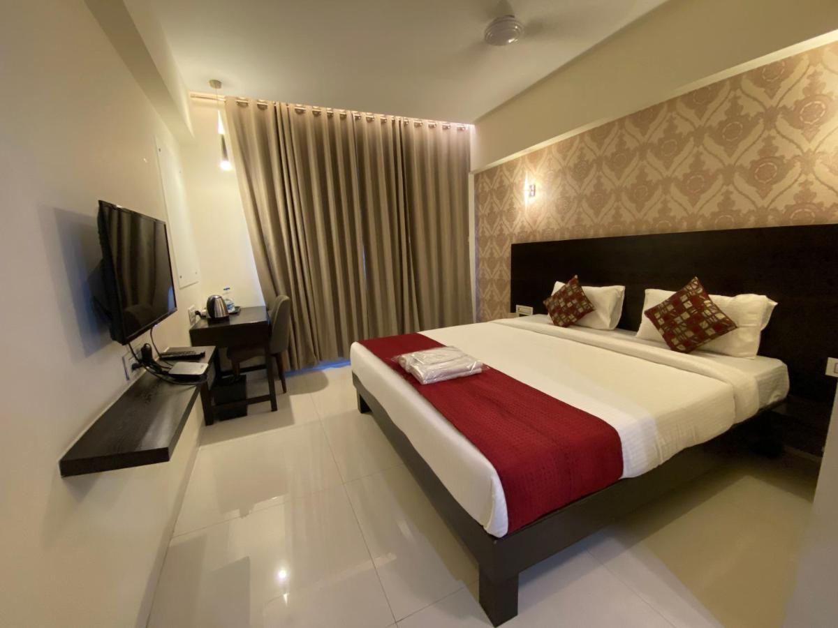 Hotel Singh'S By Wb Inn, Vashi, Navi Mumbai Extérieur photo